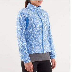 Lululemon Run: Travel To Track Jacket 10 Peplum Beach Floral White Windbreaker